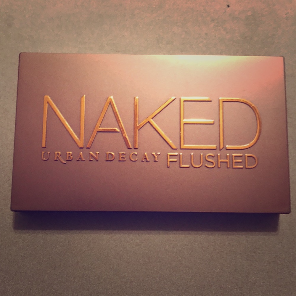 Urban Decay Naked Flushed